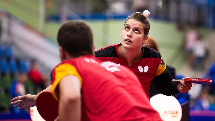 Petrissja Solja serviert, Patrick Franziska lauert: Im Finale der Europaspiele lieferte das deutsche Weltklasseduo eine starke Vorstellung ab.