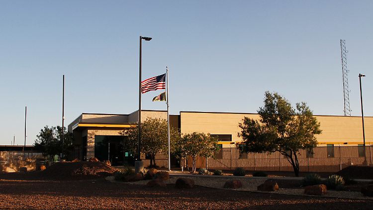Anwälte berichten von unhaltbaren Zuständen in dem Auffanglager in Clint nahe der US-mexikanischen Grenze im Bundesstaat Texas.