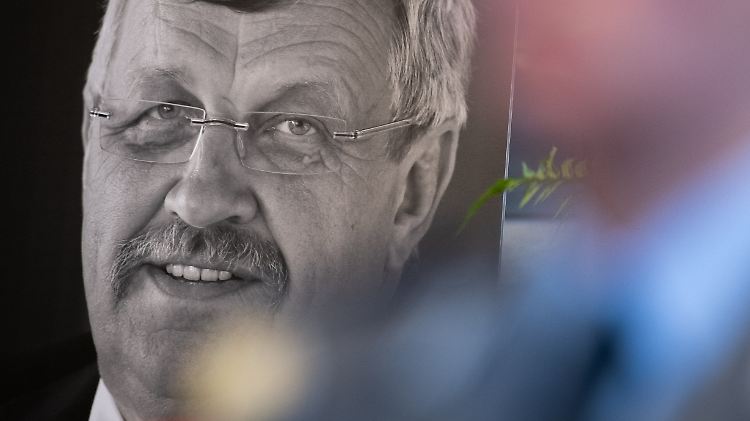Die Hintergründe des Mordes am Regierungspräsidenten Walter Lübcke sind noch nicht aufgeklärt.