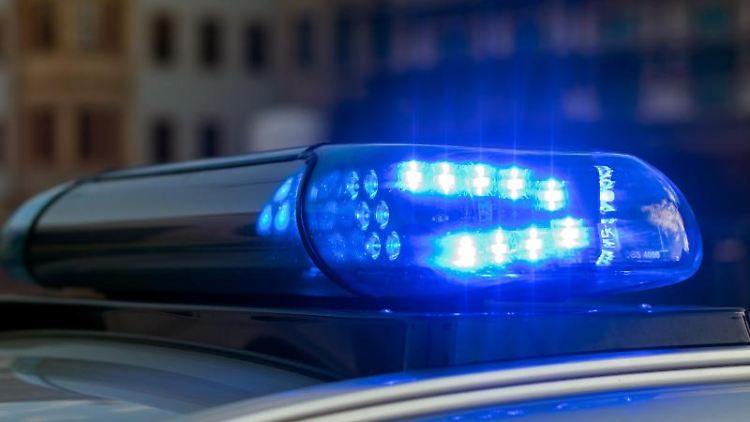 Die Polizei München sucht nach einem flüchtigen Sexualtäter, der eine Elfjährige missbraucht hat.