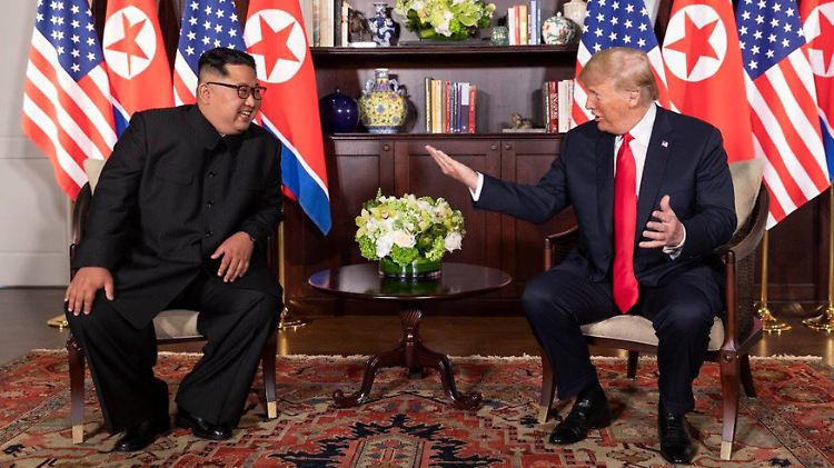 Kim und Trump beim ersten Gipfeltreffen in Singapur.