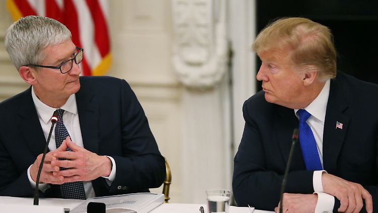 Apple-Chef Tim Cook lässt sich bei Entscheidungen nicht von Donald Trump reinreden.