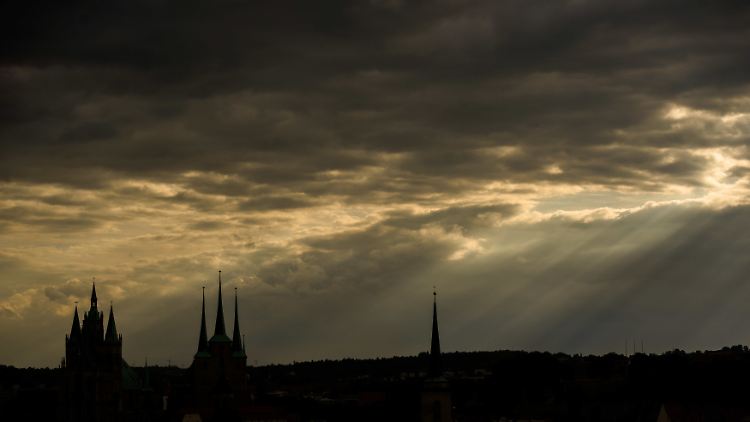 Dom und daneben die Severikirche: Das Bistum Erfurt gehört zu den kleineren in Deutschland.