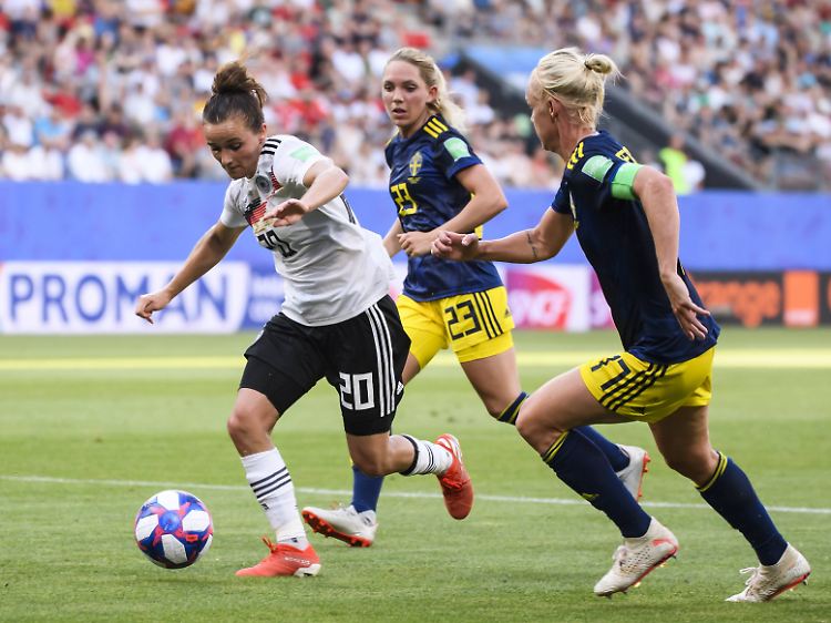 Lina Magull traf formvollendet, ihr Tor reichte aber nicht gegen spielfreudige Schwedinnen.
