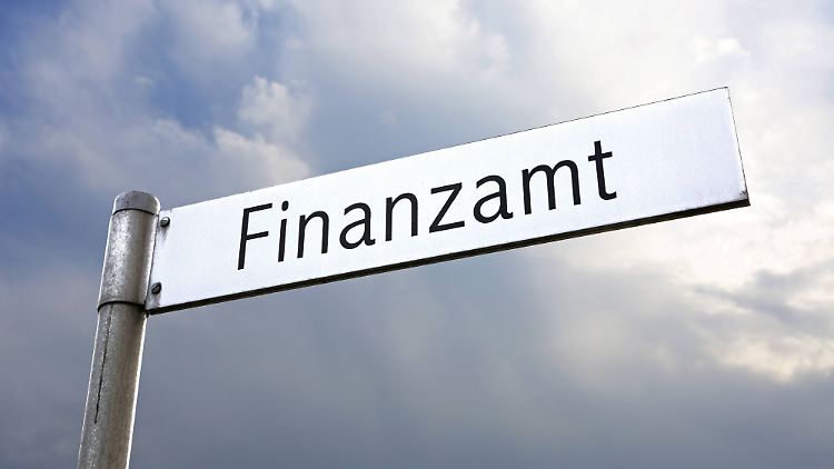 Deutsche Finanzämter wissen bald, wer Geld im Ausland deponiert hat, ohne es anzugeben.