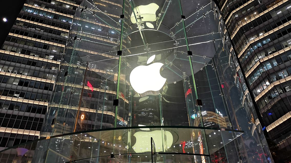 Apple12.jpg