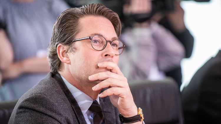 Steht wegen der gestoppten Pkw-Maut in der Kritik: Verkehrsminister Scheuer.