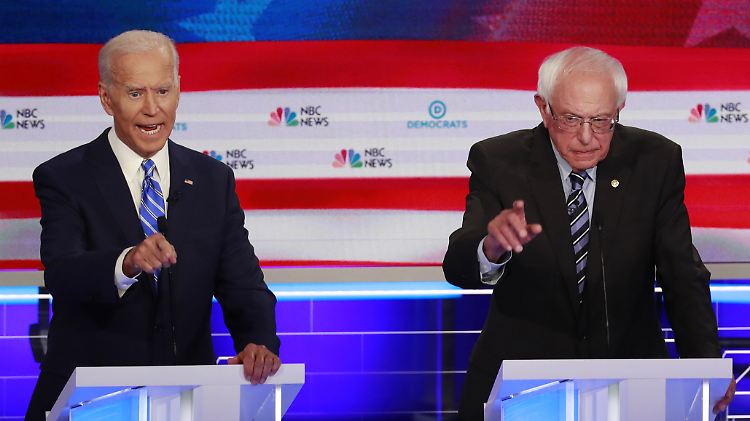 Biden (l.) hat nach dem TV-Duell an Beliebtheit eingebüßt.