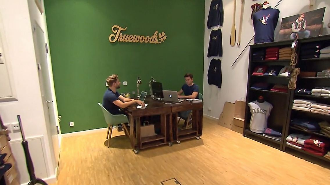 truewoods.jpg