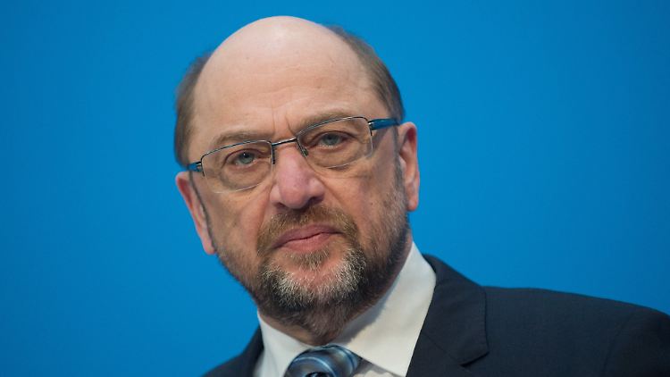 Martin Schulz: "Frau von der Leyen wird jetzt um Zustimmung werben müssen, und zwar mit Inhalten." 