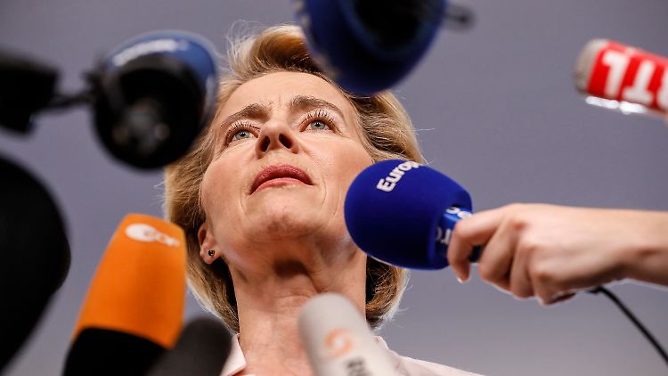 Ursula von der Leyen: Frau, deutsch - und der SPD dennoch nicht recht.