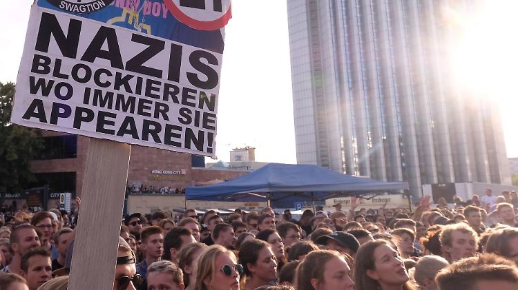 Es gab nicht viele Schilder, aber die, die es gab, hatten eine klare Botschaft.