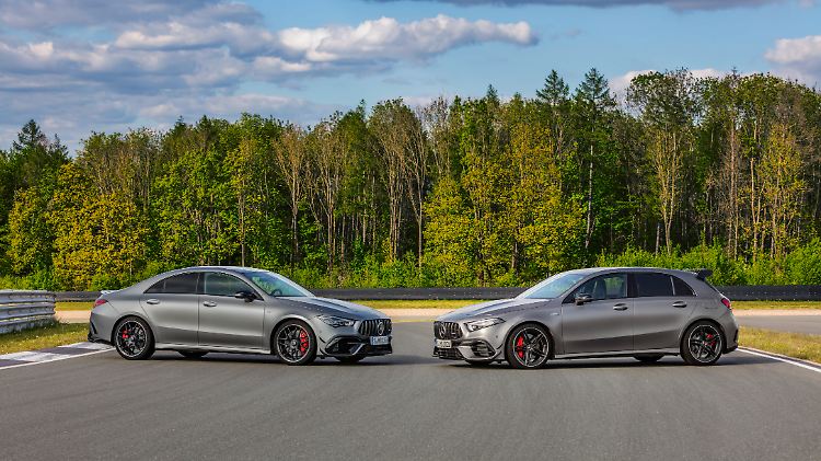 Kompakte von Mercedes: A-Klasse und CLA rollen im Herbst wieder als 45er Modelle in den Handel.