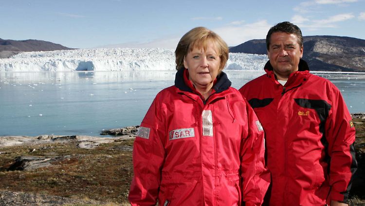 Schönes Bild ohne große Folgen: Merkel und Gabriel auf öffentlichkeitswirksamer  Expedition 2007.
