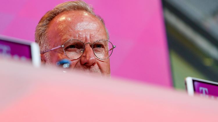 Karl-Heinz Rummenigge hat die Öffentlichkeit über den Stand der Dinge beim FC Bayern aufgeklärt.