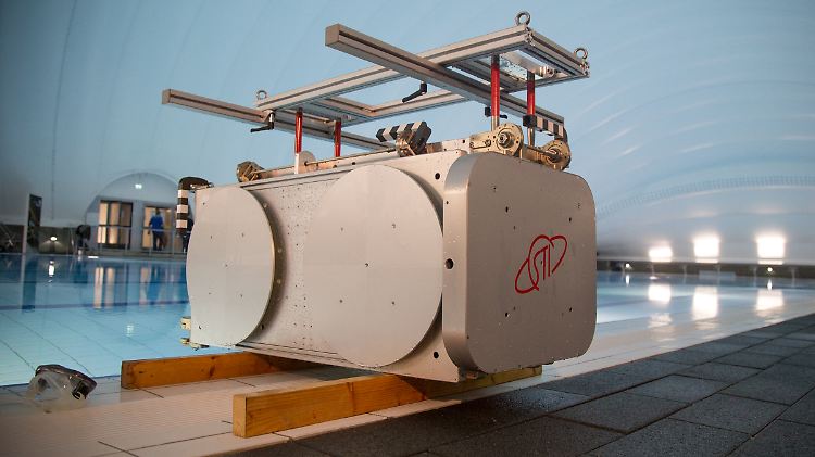 Dieses Antennensystem zur Ortung und Erforschung von Wanderbewegungen von Tieren wurde an der ISS installiert.