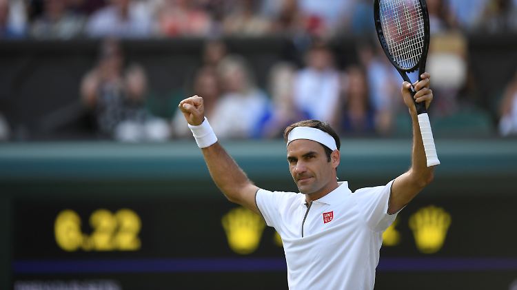 Roger Federer sicherte sich neben dem Halbfinaleinzug mit seinem 100. Wimbledon-Sieg ganz nebenbei noch einen weiteren Tennis-Rekord.