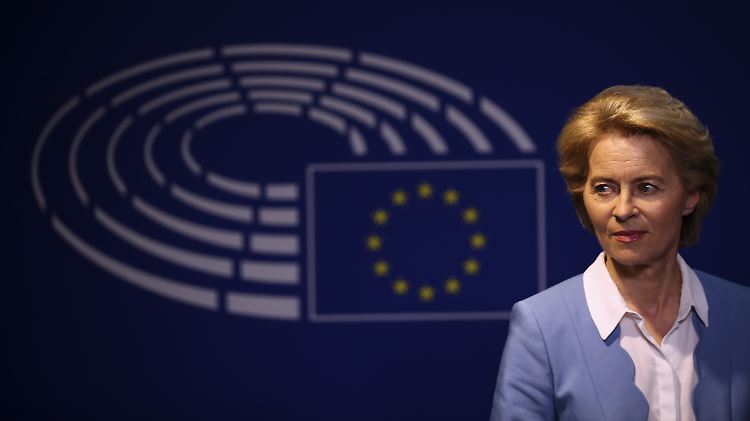 Verteidigungsministerin Ursula von der Leyen: Grüne und SPD sind gegen ihre Wahl zur EU-Kommissionschefin.
