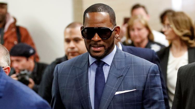 R. Kelly war vor seiner erneuten Verhaftung auf Kaution frei.