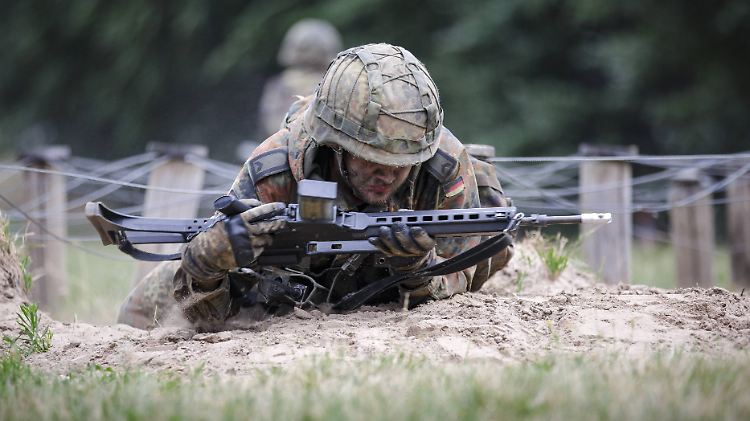 Nach zwei Verlustjahren gelang dem Hauslieferanten der Bundeswehr, Heckler & Koch, wieder ein Gewinn.