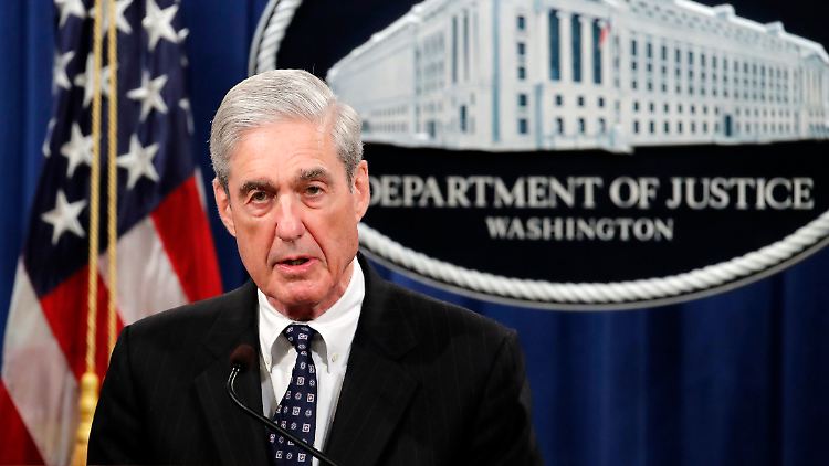 Für mehr Redezeit verschiebt Robert Mueller seine Aussage vor dem Kongress.