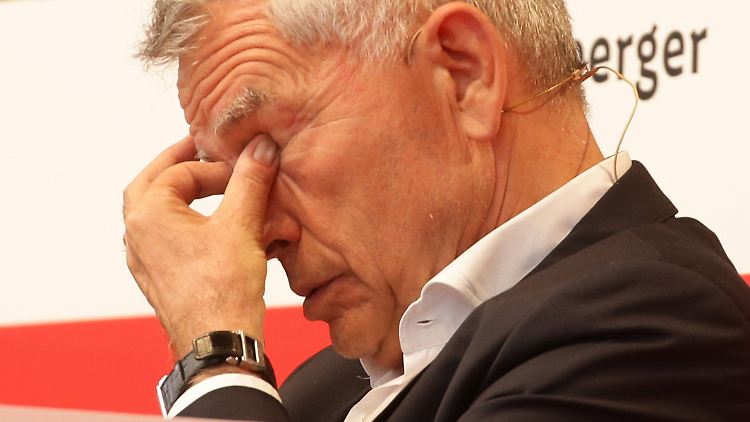 Der umstrittene Wolfgang Dietrich ist nicht länger Präsident des VfB Stuttgart.