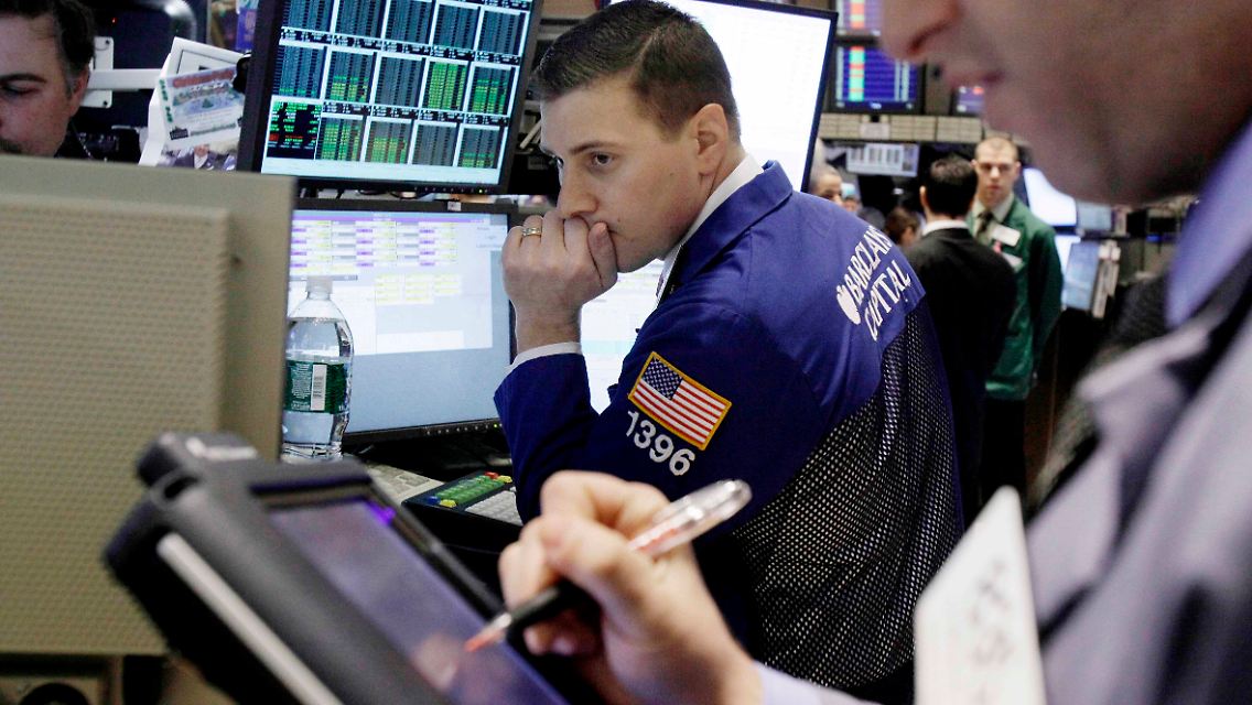 Wall_Street_NYBZ162.jpg7767062766967925618.jpg