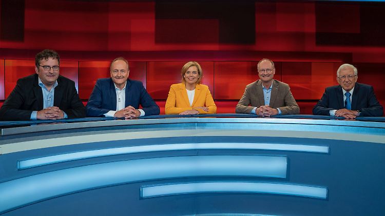 Die Gäste bei "Hart aber fair": Franz Prinz zu Salm-Salm, Joachim Rukwied, Julia Klöckner, Sven Plöger, Franz Alt (v.l.).