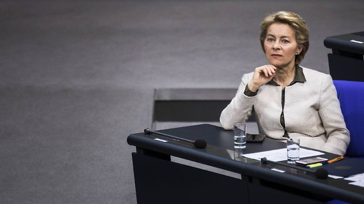 Will vom politischen Berlin nach Brüssel wechseln: Ursula von der Leyen.