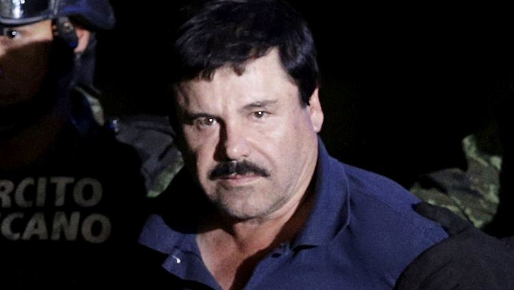 Joaquin "El Chapo" Guzman wird am 8. Januar 2016 in Mexiko abgeführt.