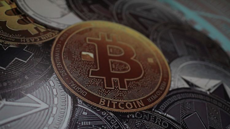 Der USA-Senat nimmt den neuen Facebook-Coin Libra unter Beschuss. Bitcoin und andere Kryptowährungen rauschen abwärts.