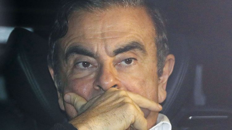 Der frühere Automanager Carlos Ghosn harrt derzeit in Japan aus. Dort wird er von Kameras überwacht.