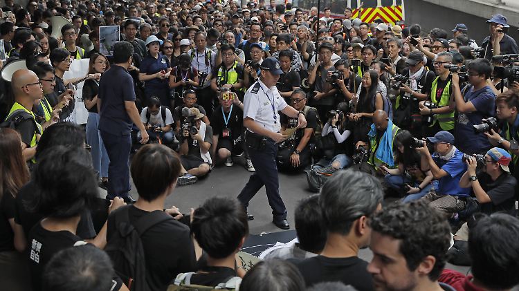 Hunderttausende demonstrierten in Hongkong. 