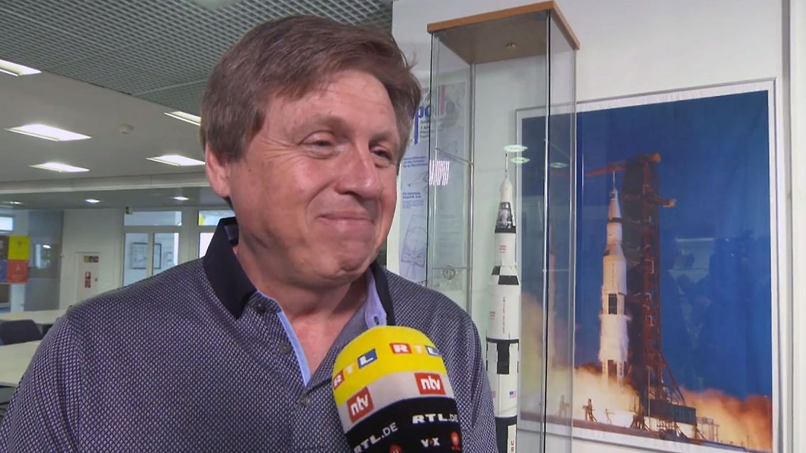 ITVWalterMondlandung.jpg
