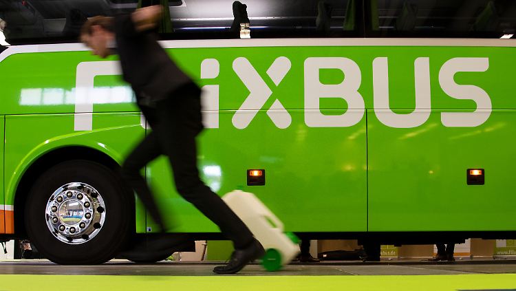 Der Fernbus-Betreiber erweitert seine Palette. Nach Flixbus und Flixtrain soll 2020 der Mitfahrdienst Flixcar an den Start gehen: Private Autofahrer sollen sich kostenlos registrieren können.