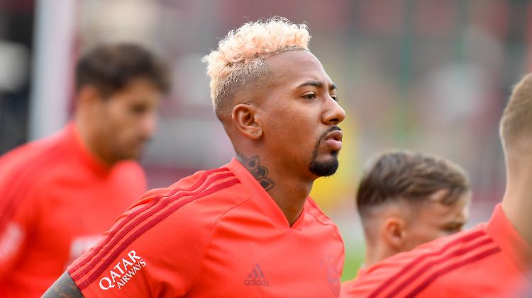 Bleibt Boateng doch in München? "Da ist sicherlich noch nicht das letzte Wort gesprochen", sagt Rummenigge.
