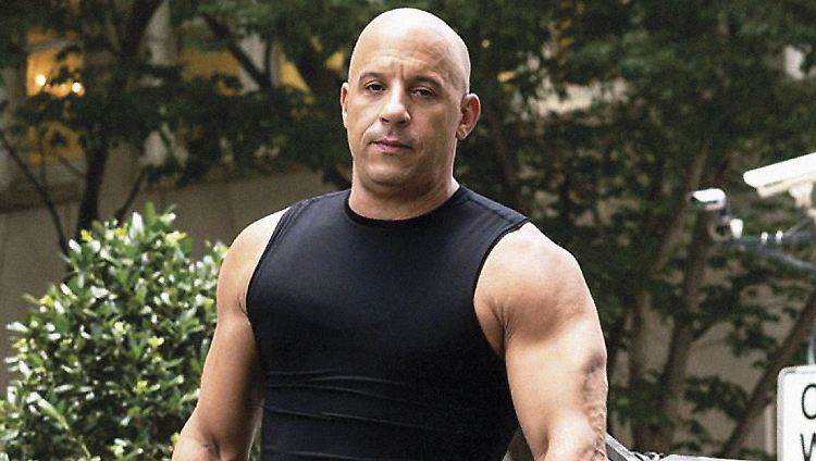 Beim Dreh zu "Fast & Furious" ist das Stunt-Double von Hauptdarsteller Vin Diesel schwer gestürzt.
