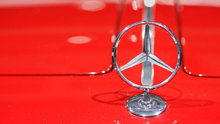 Tiefrot sind die Zahlen bei Daimler.