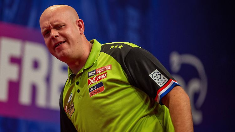 Weltmeister Michael van Gerwen zeigte im Match gegen Glen Durrant ungewohnte Schwächen.