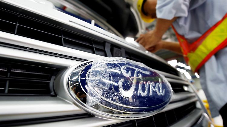 Ford tut sich in Europa schon lange schwer und will 12.000 Stellen streichen.