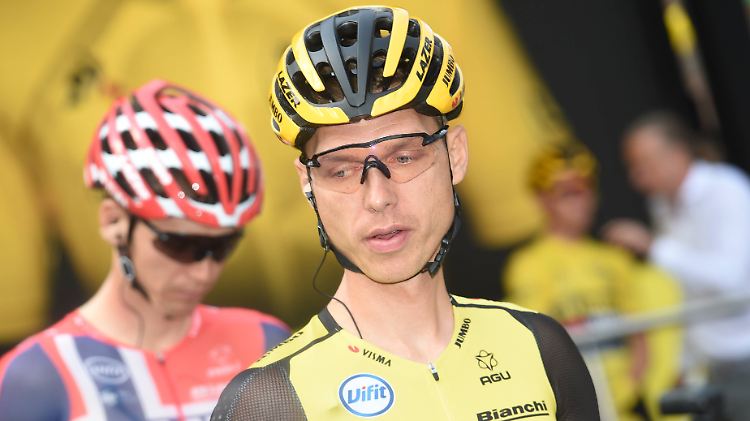 "Es tut mir sehr leid, das war eine dumme Aktion. Deswegen zwei Fahrer auszuschließen, ist sehr hart", sagt Tony Martin.