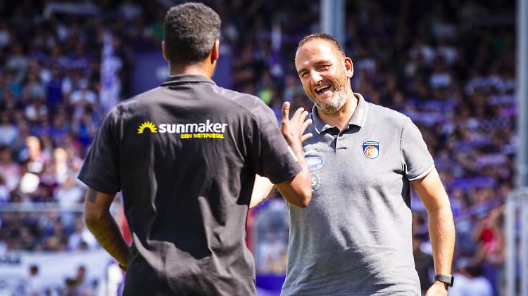 Frank Schmidt führt seine Heidenheimer erfolgreich in die neue Saison.