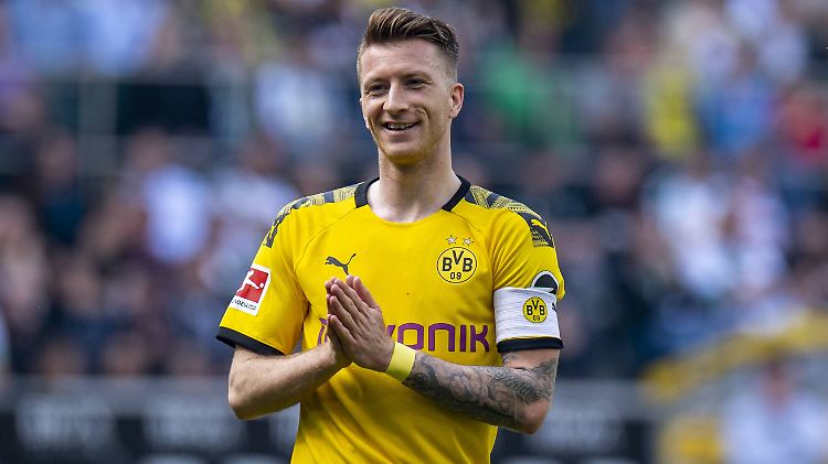 Seit dem vergangenen Jahr ist Marco Reus Kapitän von Borussia Dortmund. Eine Rolle, in die er hineinwachsen musste.