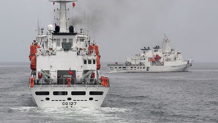 Taiwan, hier zwei Schiffe der Küstenwache, ließ verlauten, man sei bereit, die Insel zu verteidigen.
