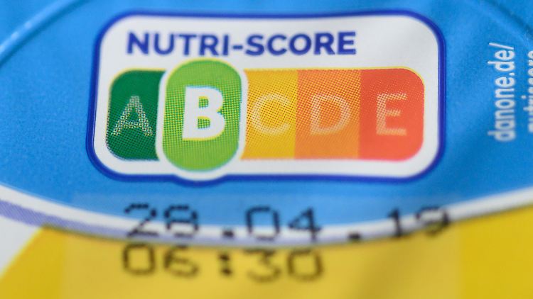 Der Nutri-Score kennzeichnet den Nährwert eines Lebensmittels in fünf Stufen.