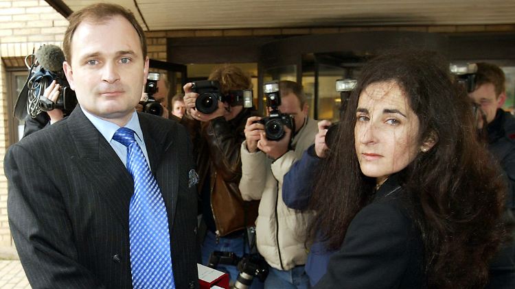 Charles Ingram mit seiner Frau Diana, die langjährige Erfahrungen mit Gameshows hatte.