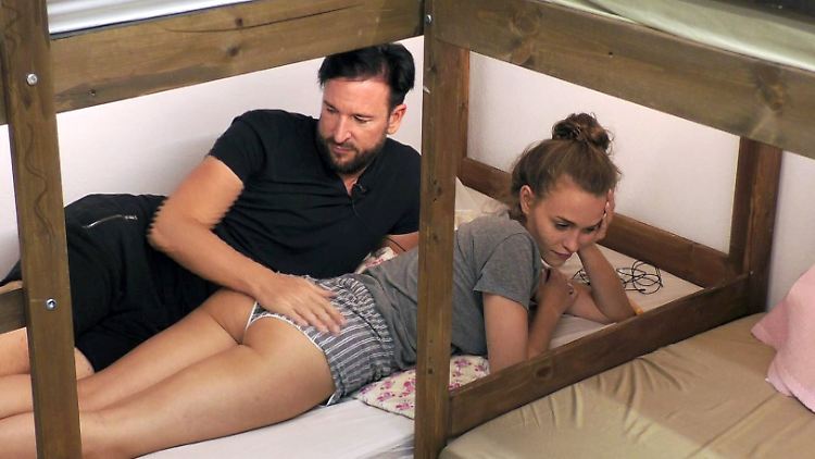 Ja, auch sie waren schon mal im "Sommerhaus": Michael Wendler und Laura Müller.