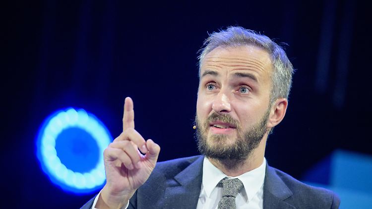 Die "Schmähkritik" Böhmermanns stellt in Teilen laut einem Urteil einen Angriff auf die "personale Würde" Erdogans dar.