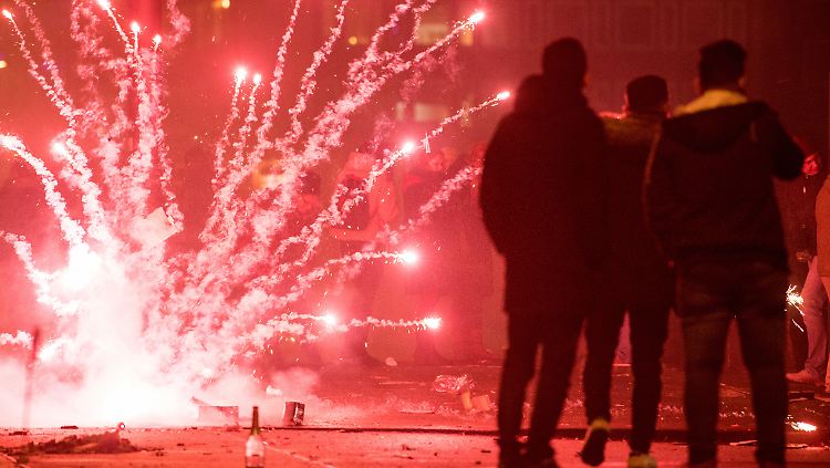 Spaß? Umweltverschmutzung? Sicherheitsrisiko? Die Meinungen in den deutschen Städten sind sehr geteilt.