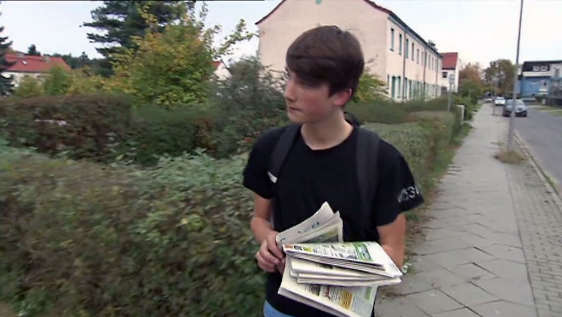 zeitungsaustragen.jpg